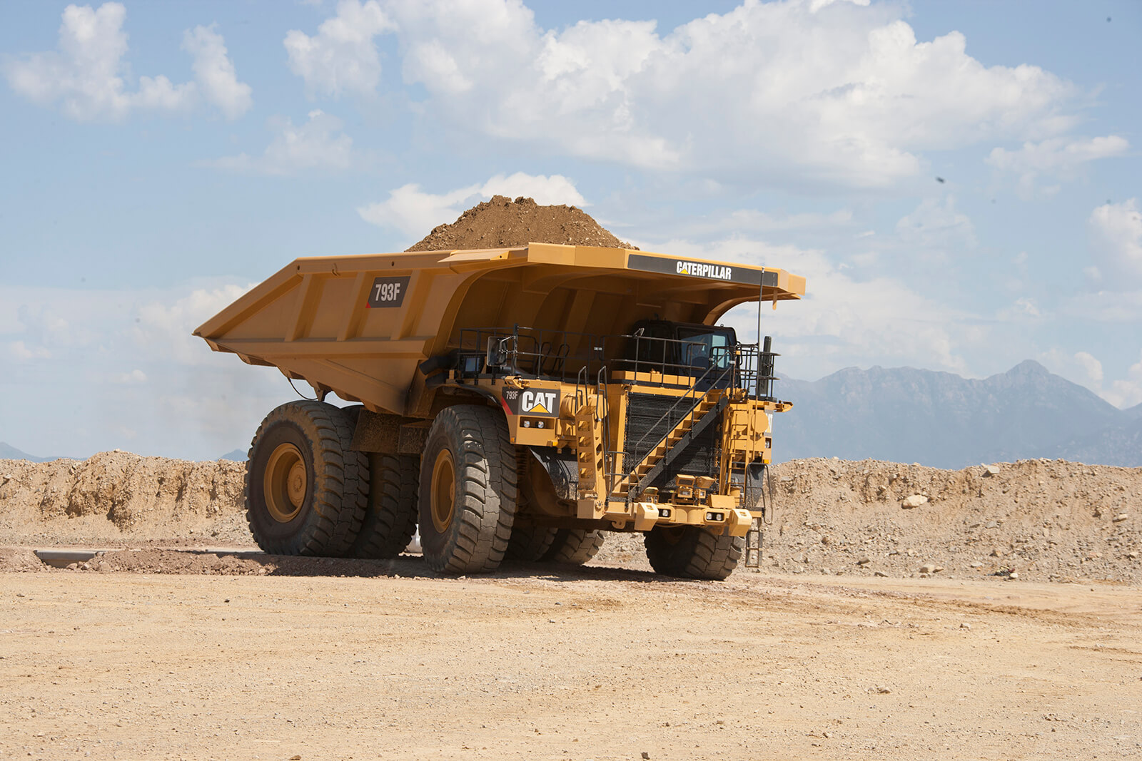 CAT 793