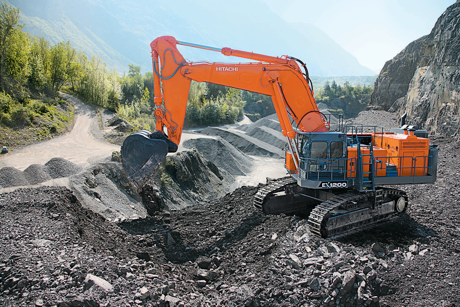 HITACHI EX1200