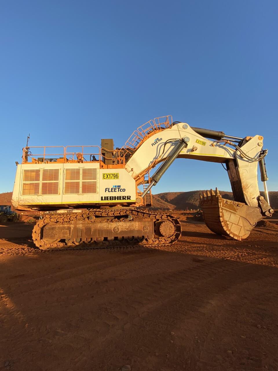 LIEBHERR R 9250 FleetCo